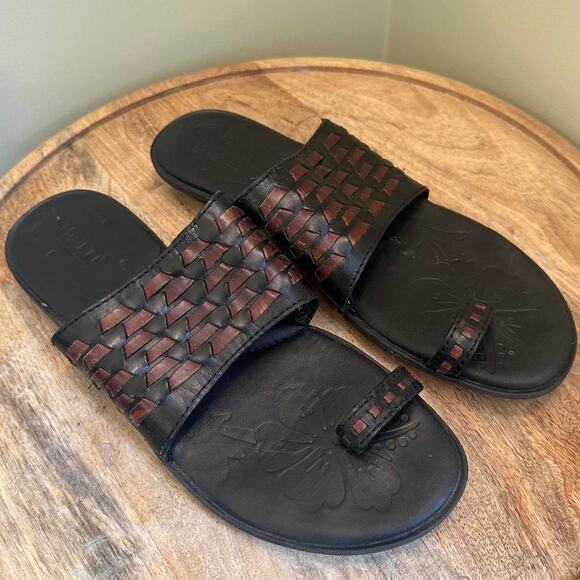 Born Shoes - Born brown and black